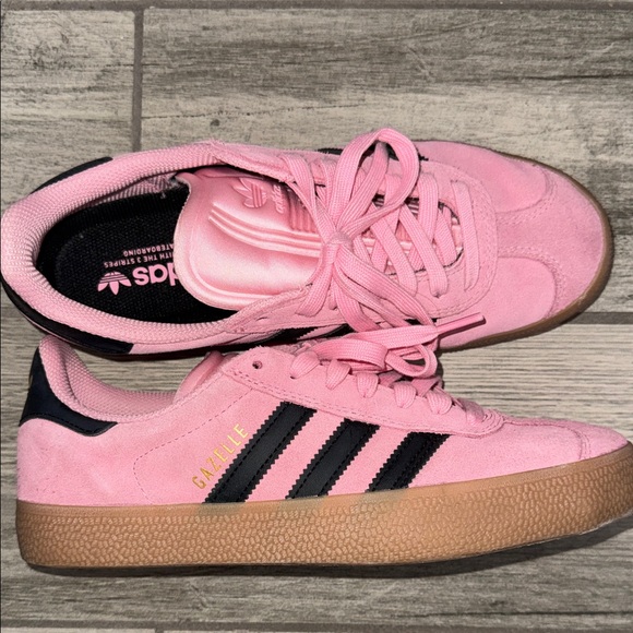 Adidas Women's Pink and Black Suede Sneakers - Picture 5 of 5